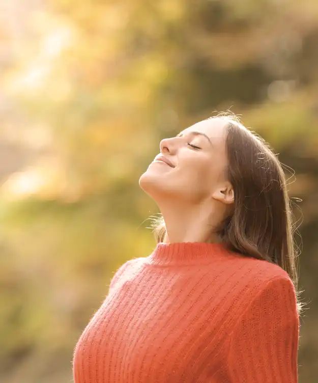 Meditationslehrerin Achtsamkeitslehrerin Übung ATem