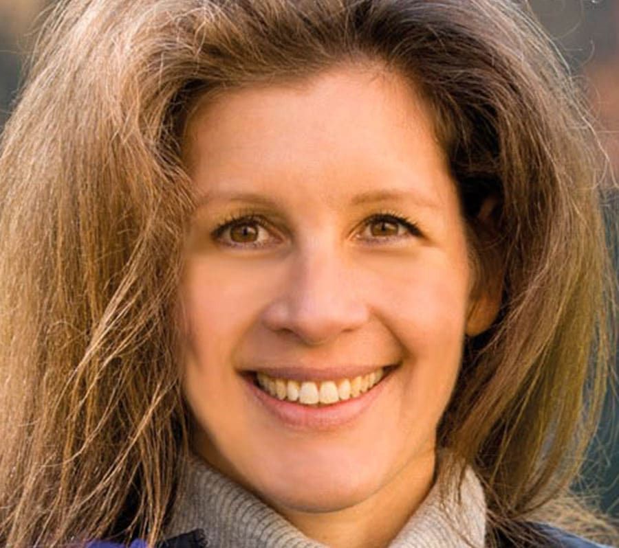 Dr. Irmelin Burkhardt ist Heilpraktikerin für Psychotherapie und Trainerin für BreathWalk®.