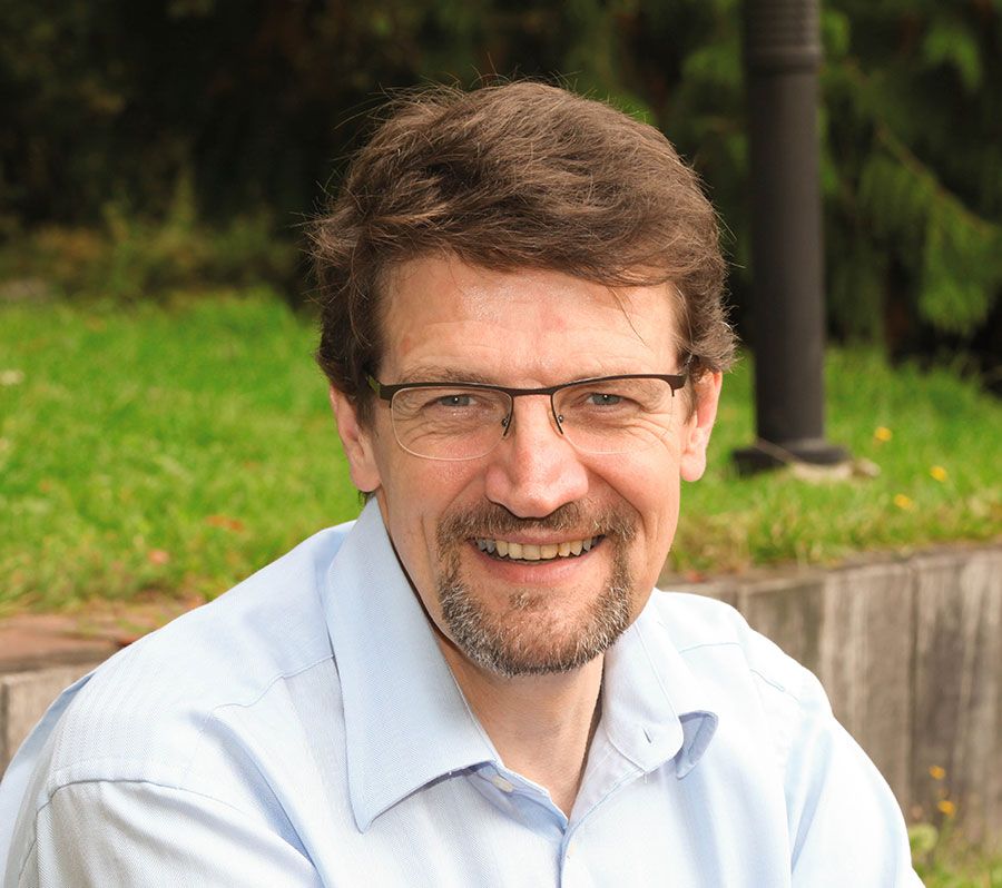 Martin Rutkowsky ist Ökotrophologe & Darm-Experte.