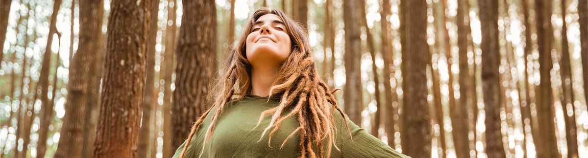 Atemübungen gegen Stress – mit bewusster Atmung innere Ruhe finden, Anspannung lösen und Ausgeglichenheit im Alltag stärken.