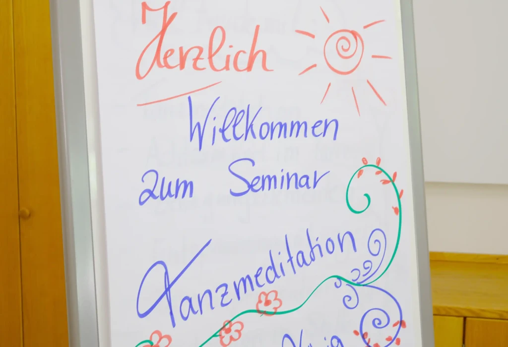 Begrüßungsflipchart zur Tanzmediation