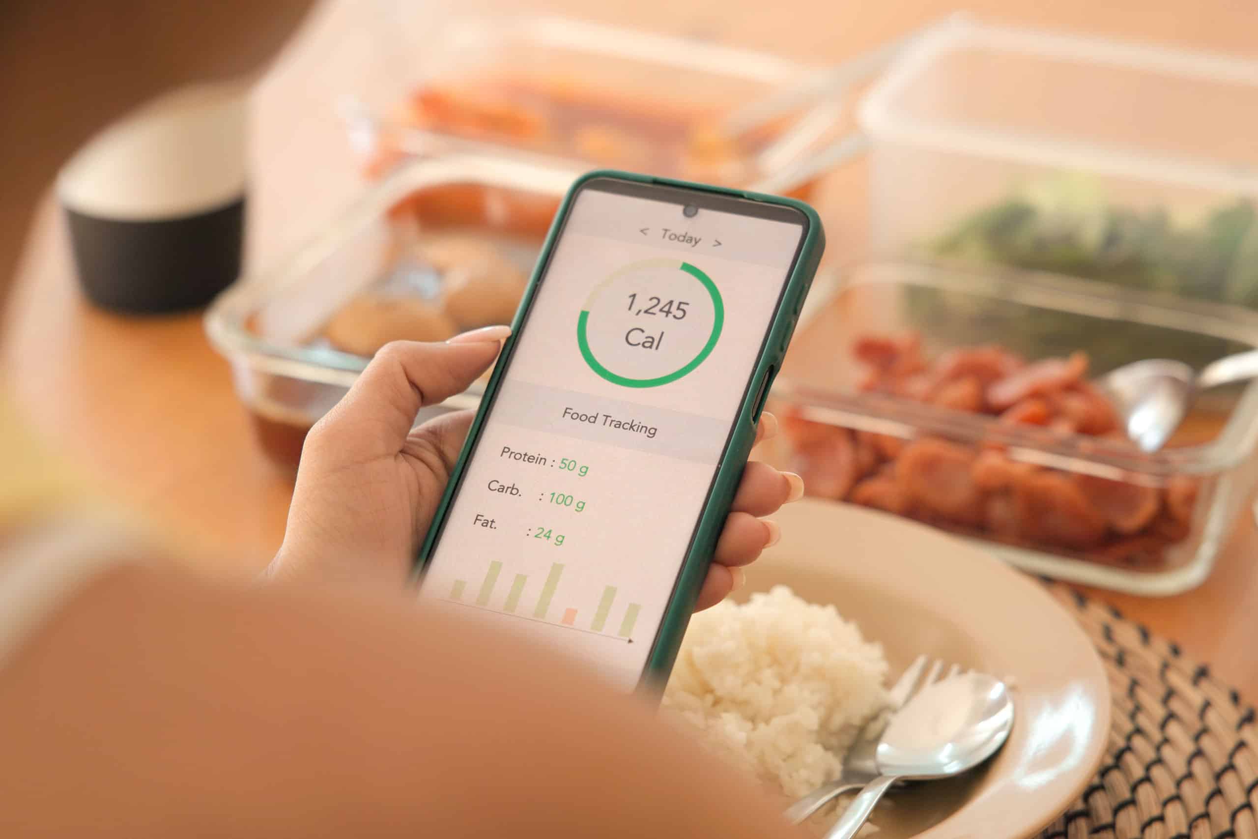 Für die Optimierung der Gesundheit nutzen viele Menschen Tracker, die ihre Gesundheitsdaten aufzeichnen und so zeigen, wo Optimierung möglich ist.